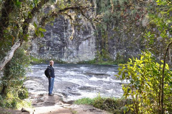 Visitando o parque do Caracol, em Canela - RS